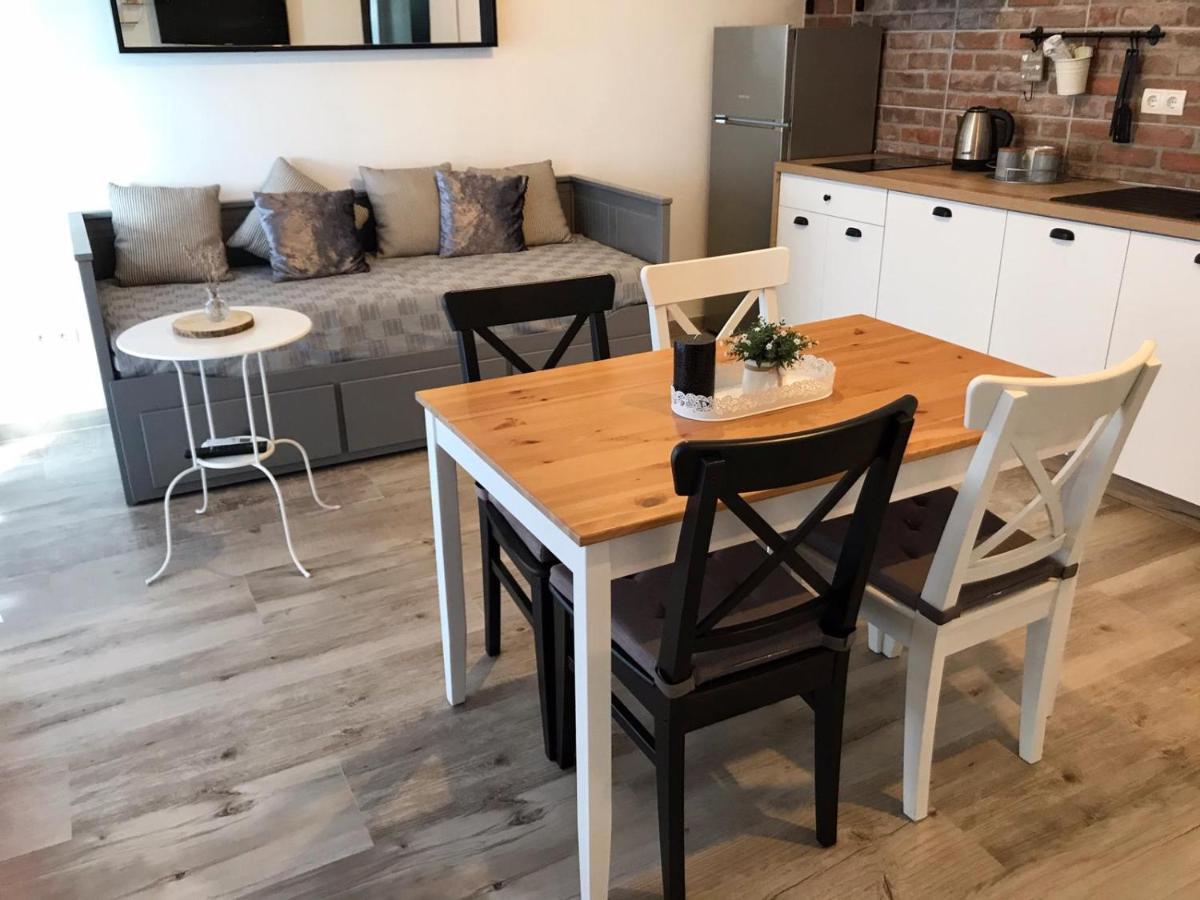Apartmani Rina Donja Jagodnja Extérieur photo